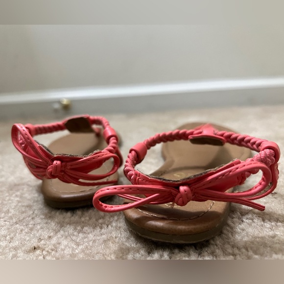 Bow-tied Flip Flop Sandals - Picture 3 of 4